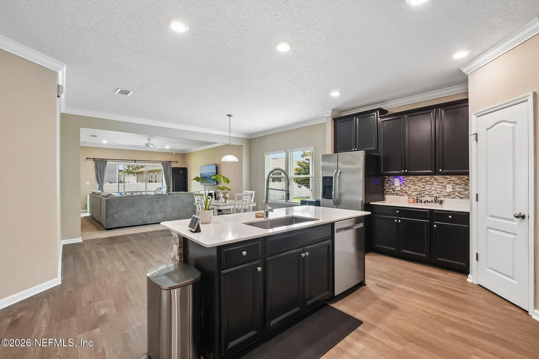 Photo of 1426 KENDALL Drive