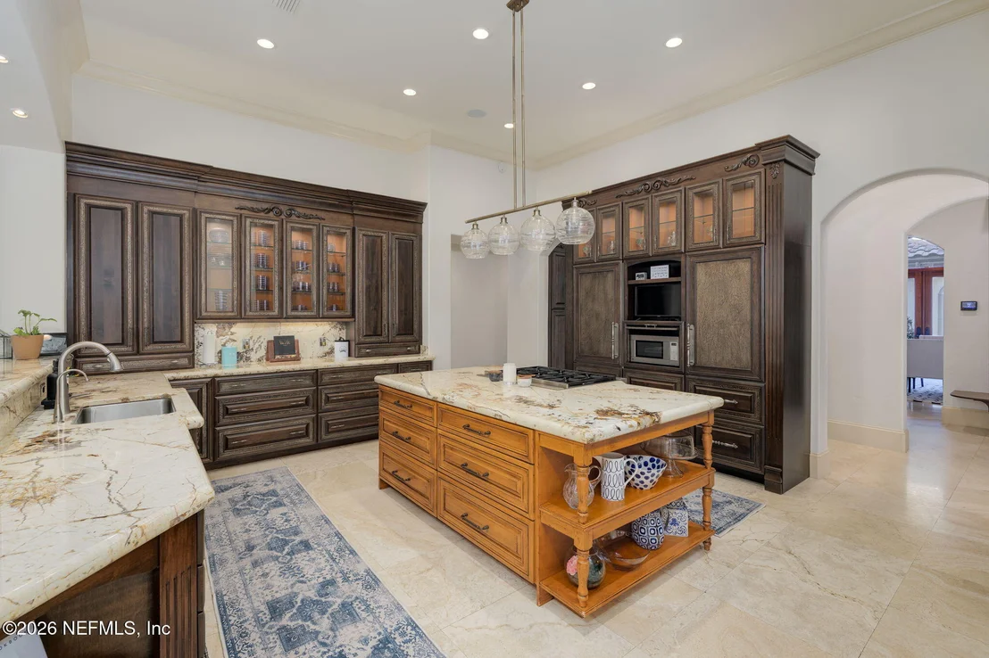 Photo of 24733 HARBOUR VIEW Drive