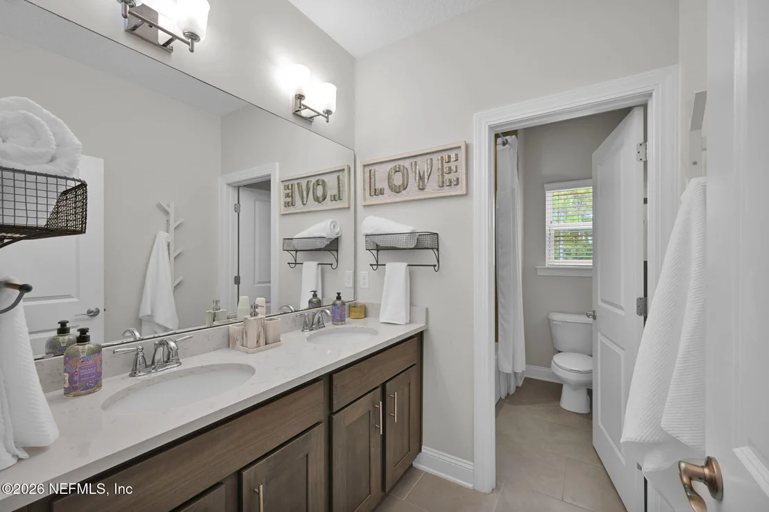 Photo of 276 BACK CREEK Drive
