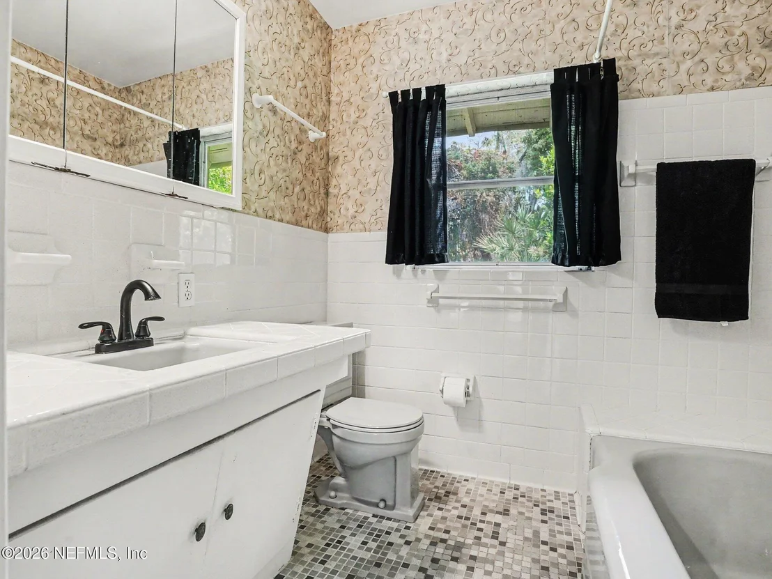 Photo of 5201 WAYSIDE Drive