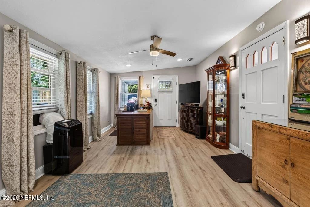 Photo of 1215 LE BRUN Drive