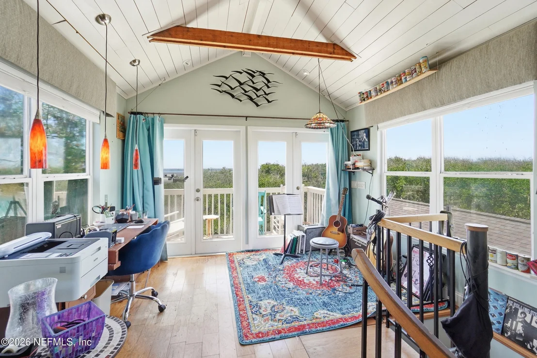 Photo of 136 TURTLE BAY Lane