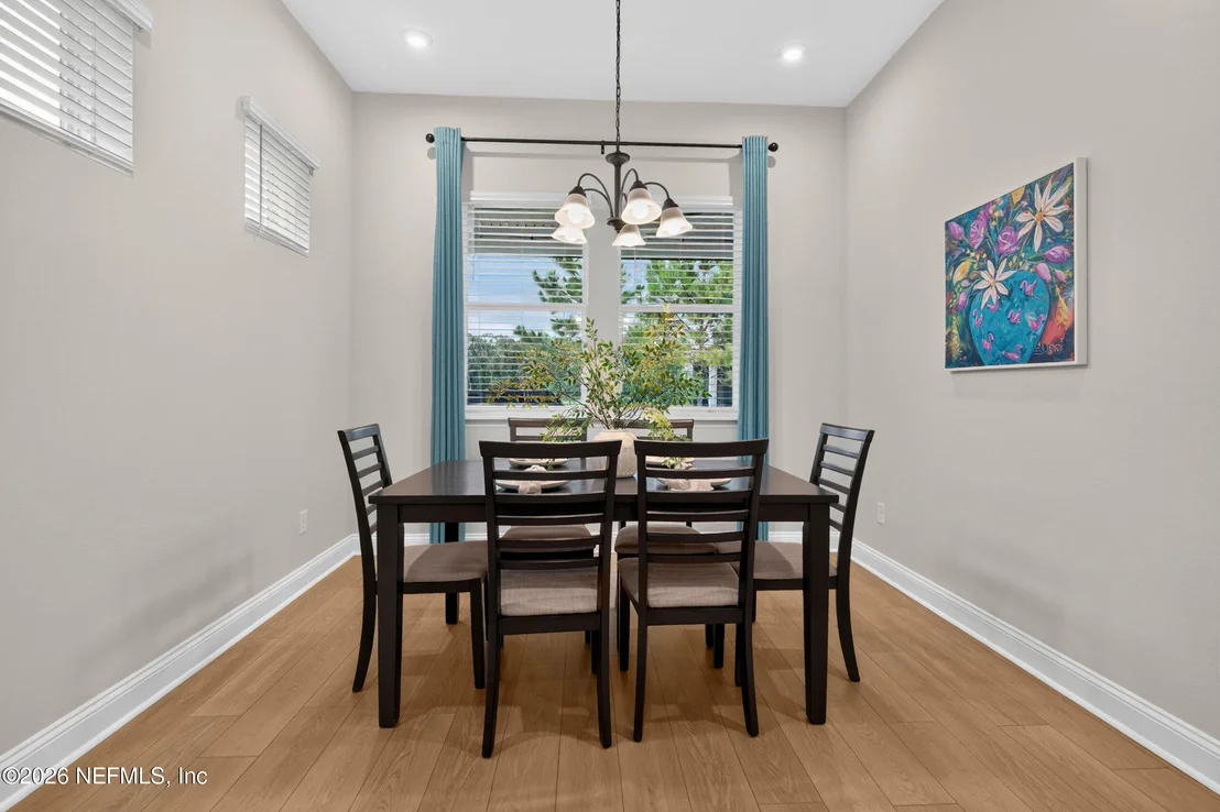 Photo of 87 PINELLAS Way