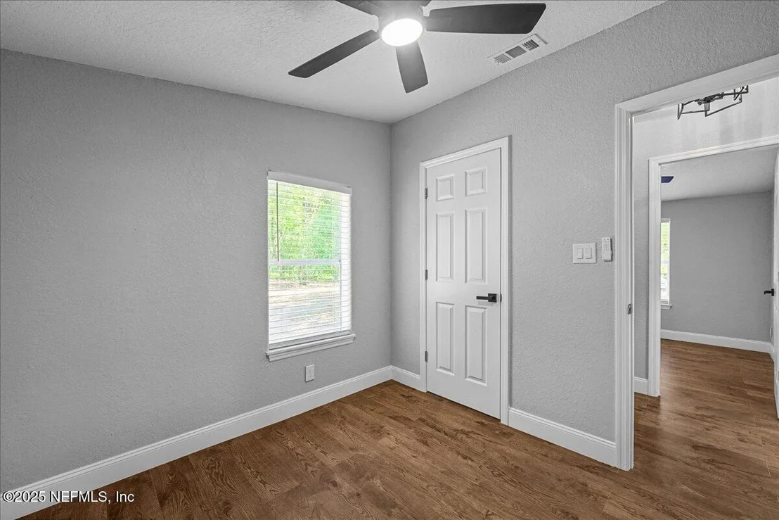 Photo of 146 CROSBY Road