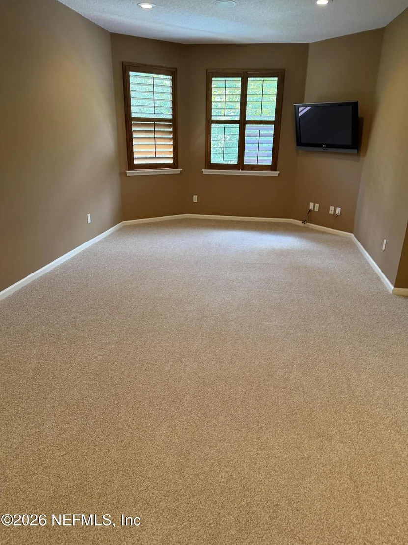 Photo of 560 SEBASTIAN Square