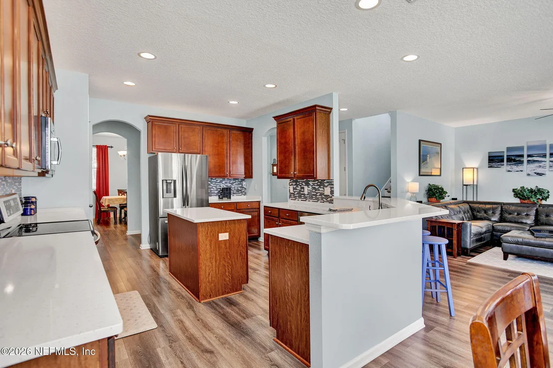 Photo of 147 BREEZY Point