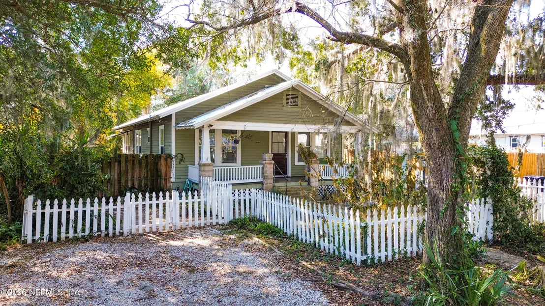 Photo of 17 AVILES Drive