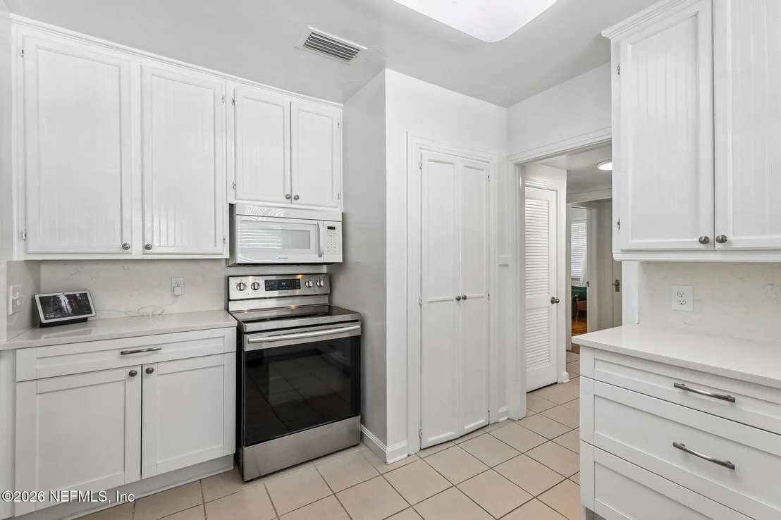 Photo of 4802 POST Street