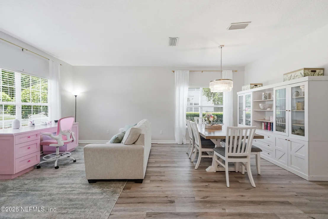 Photo of 1334 IVYHEDGE Avenue