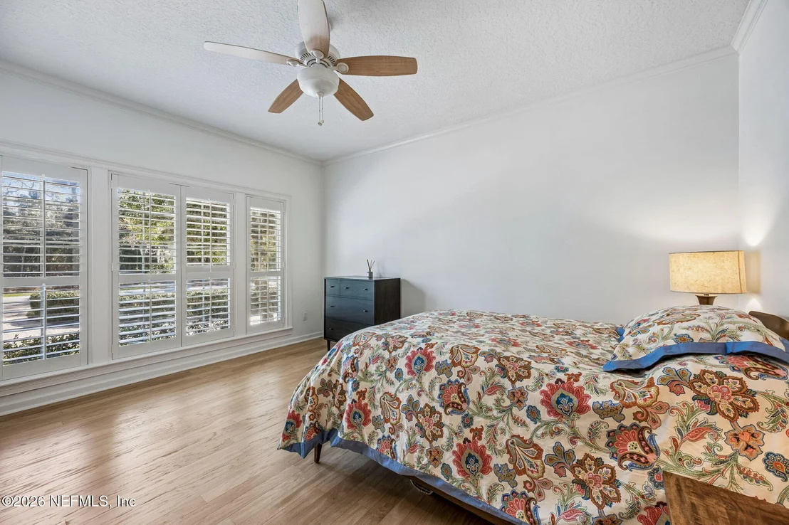Photo of 285 LINKSIDE Circle