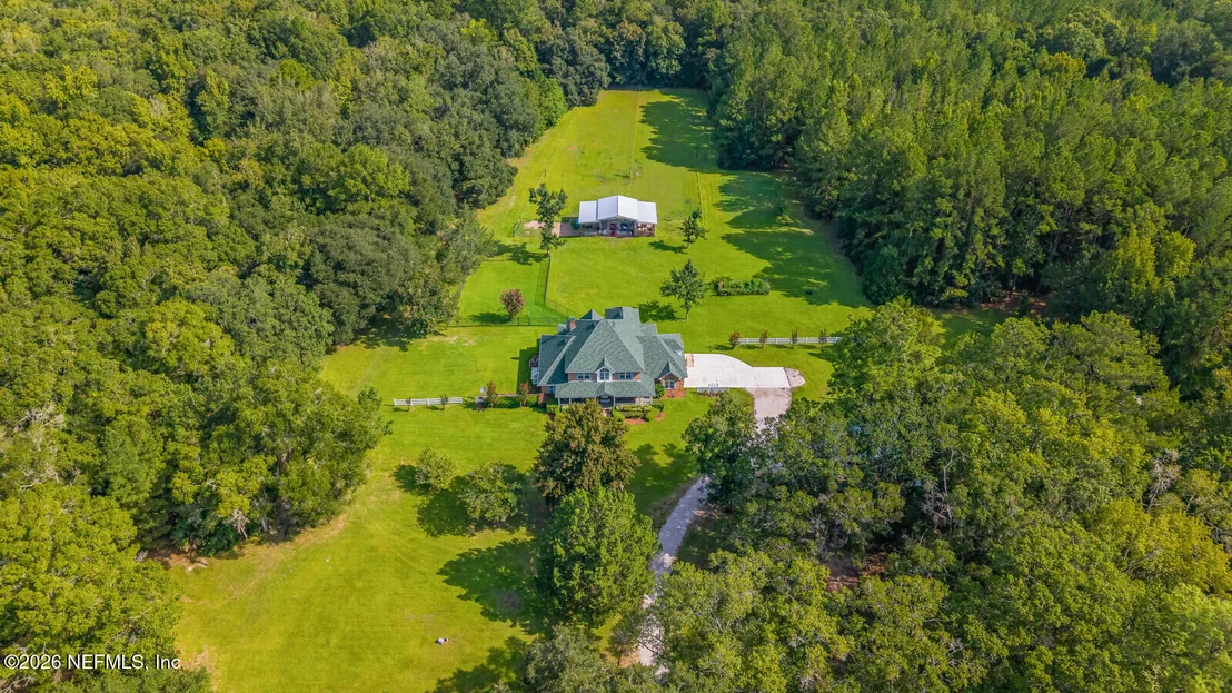 Photo of 46171 SAULS Road