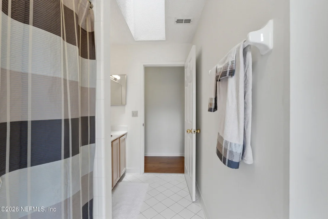 Photo of 747 MARSHVIEW Drive
