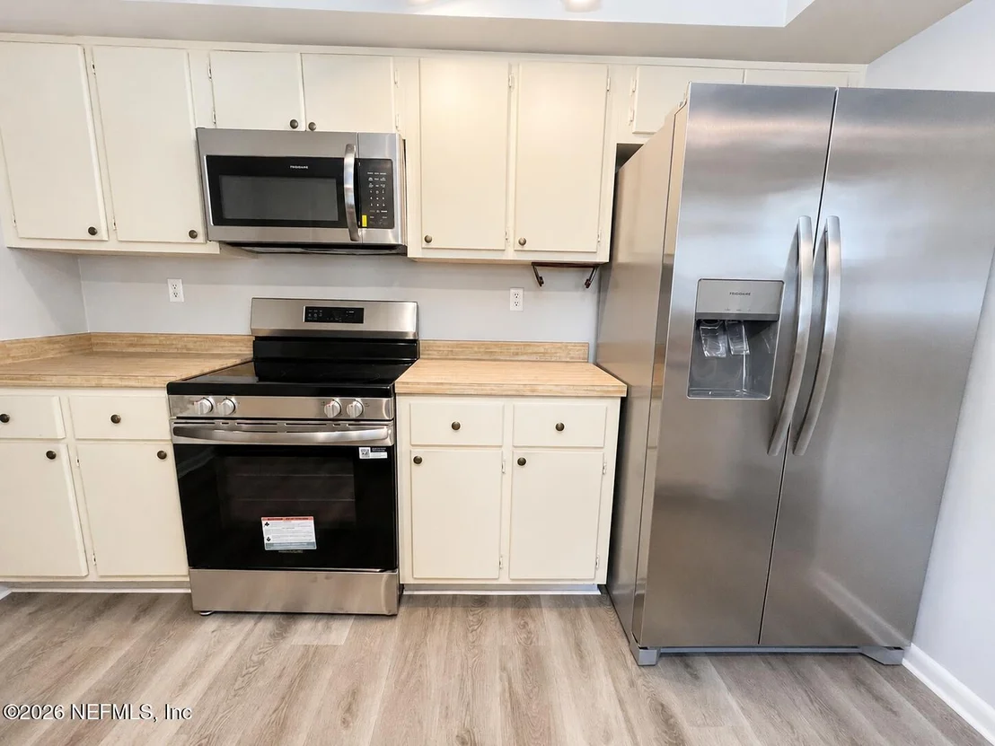 Photo of 8475 NW 39TH Circle
