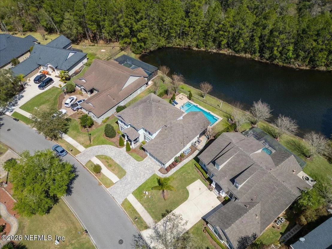 Photo of 844 EAGLE POINT Drive