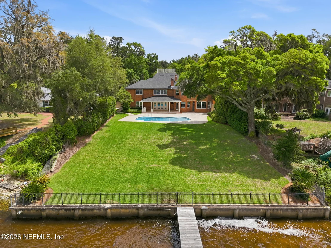 Photo of 2957 FOREST Circle