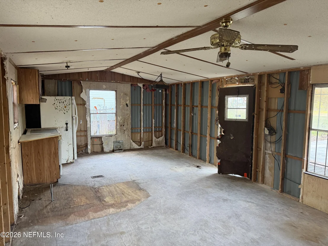 Photo of 235 OAKCREST Drive