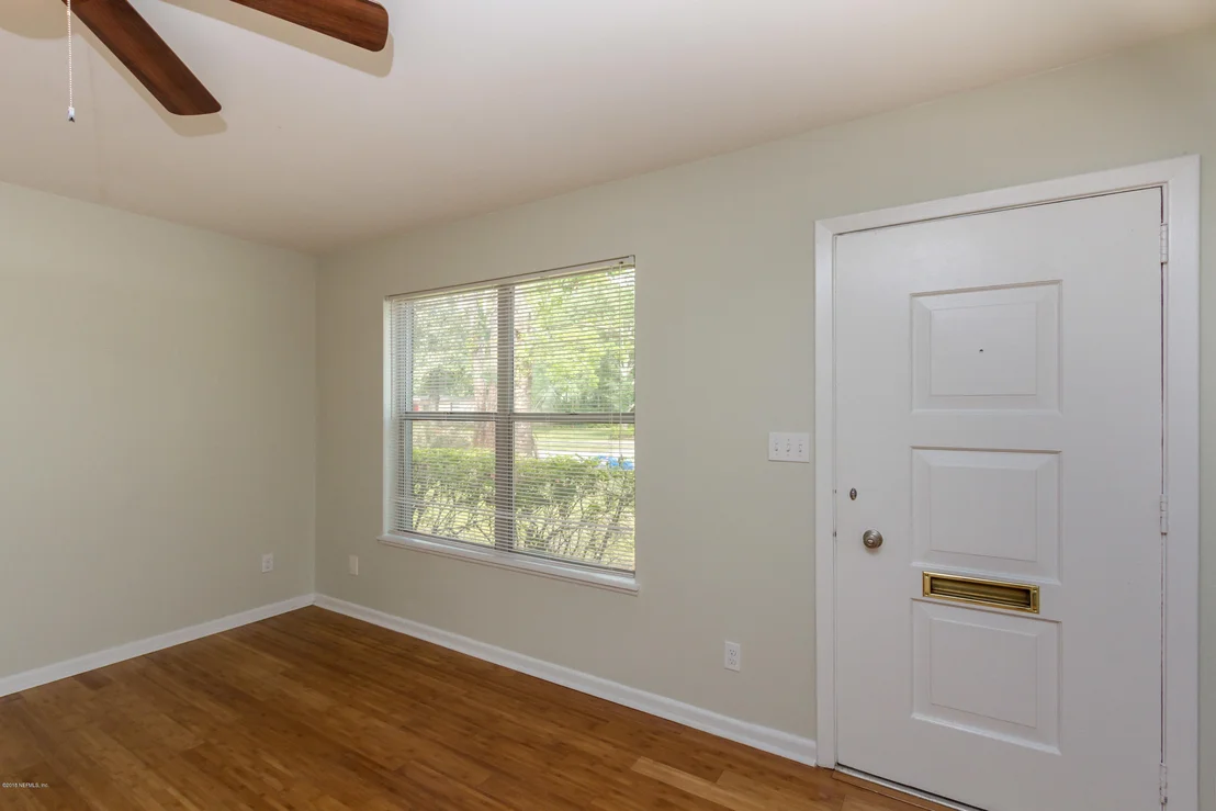 Photo of 1702 DIBBLE Circle E