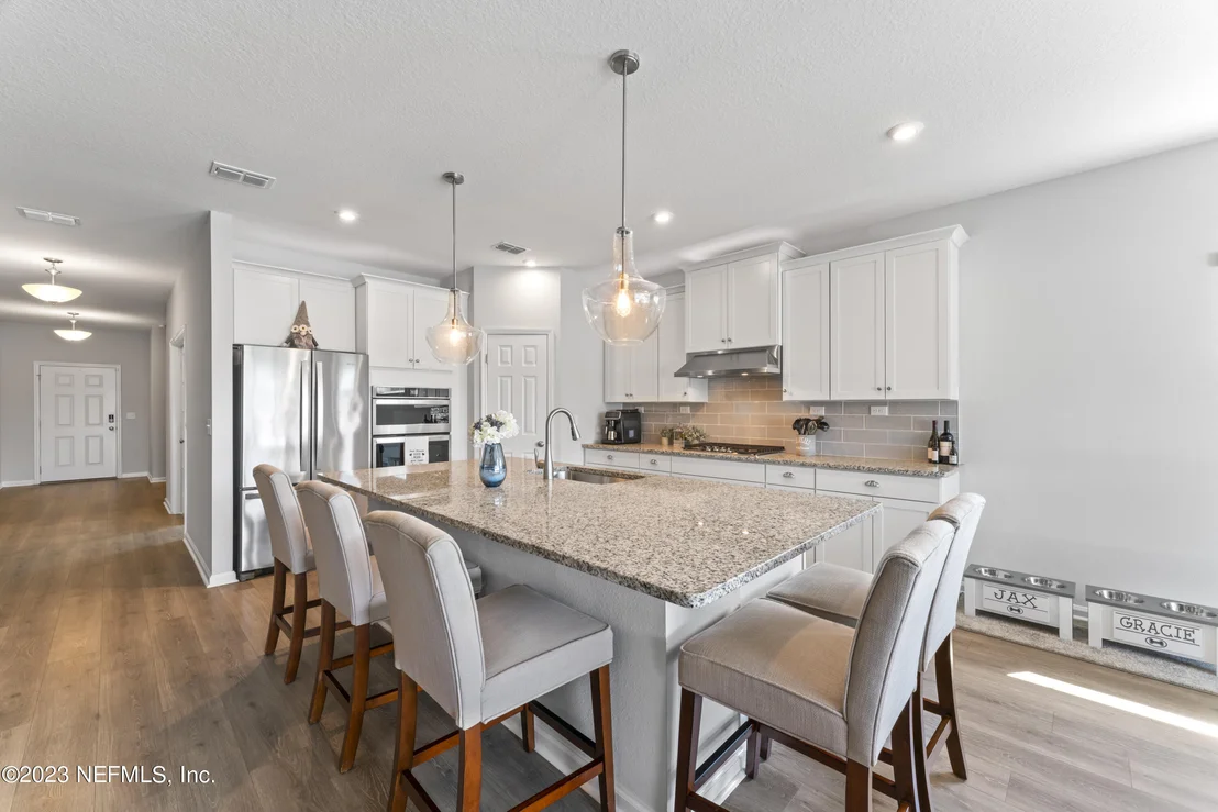 Photo of 157 CATESBY Lane