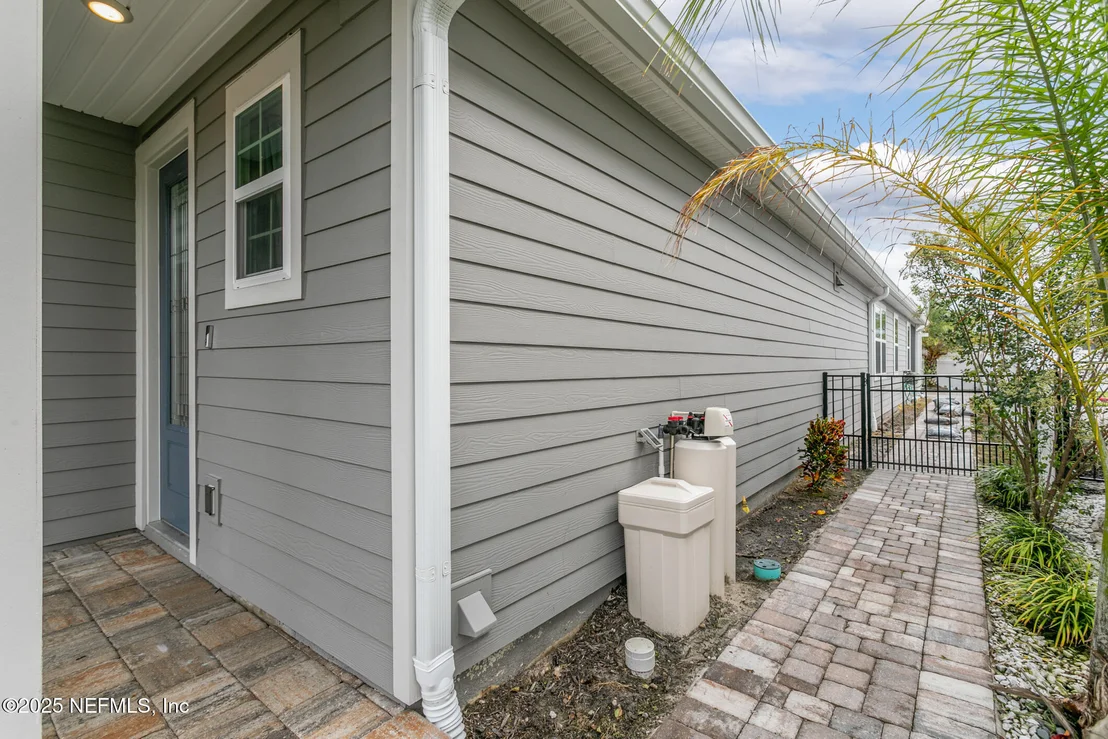 Photo of 124 SILVERLEAF VILLAGE Drive
