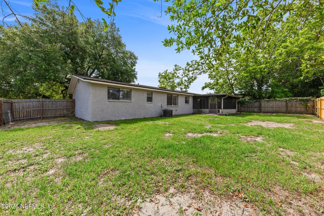 Photo of 1512 MESA Drive