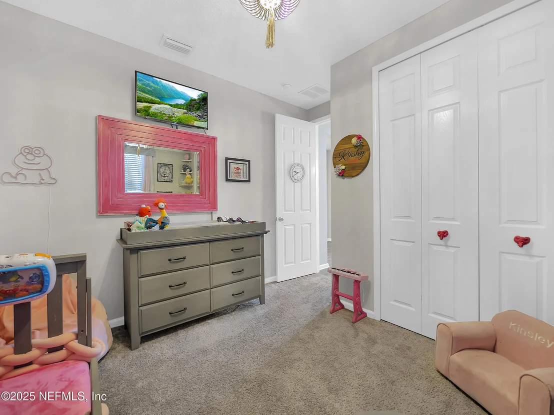 Photo of 695 SANDSTONE Drive