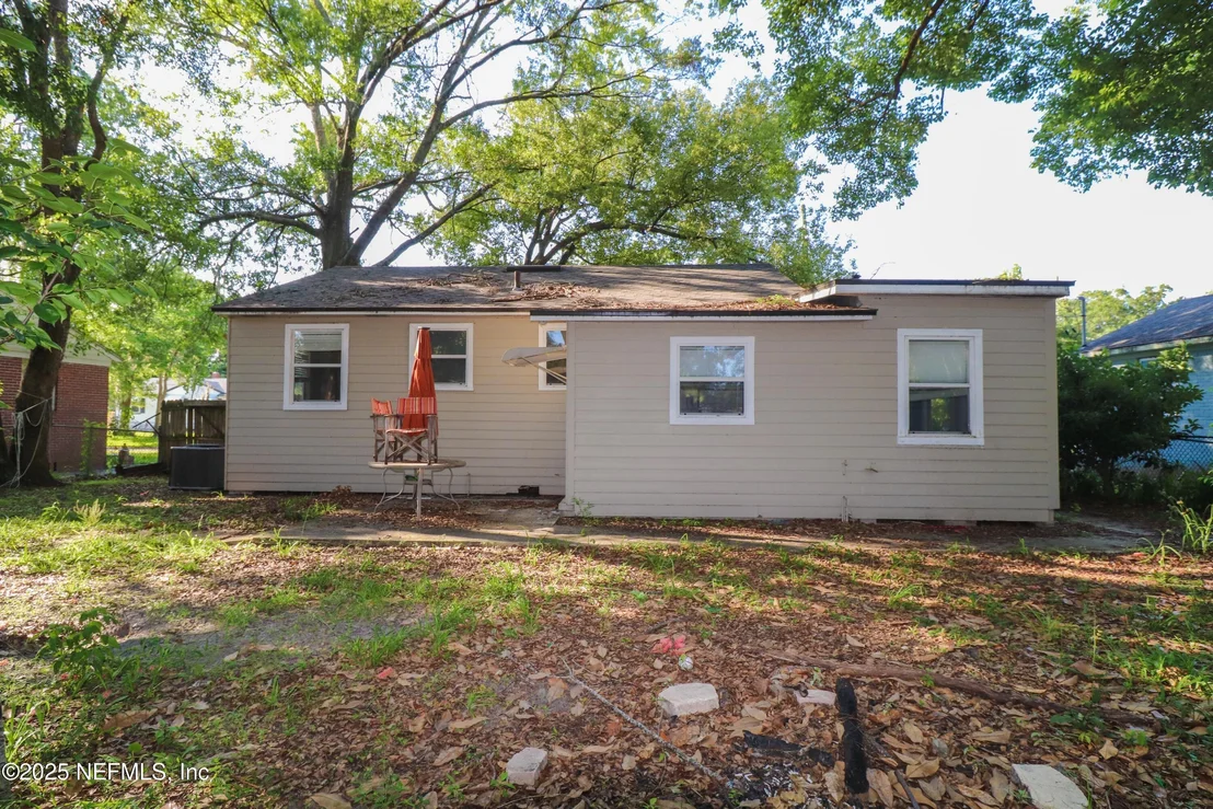 Photo of 3390 SHERIDAN Road