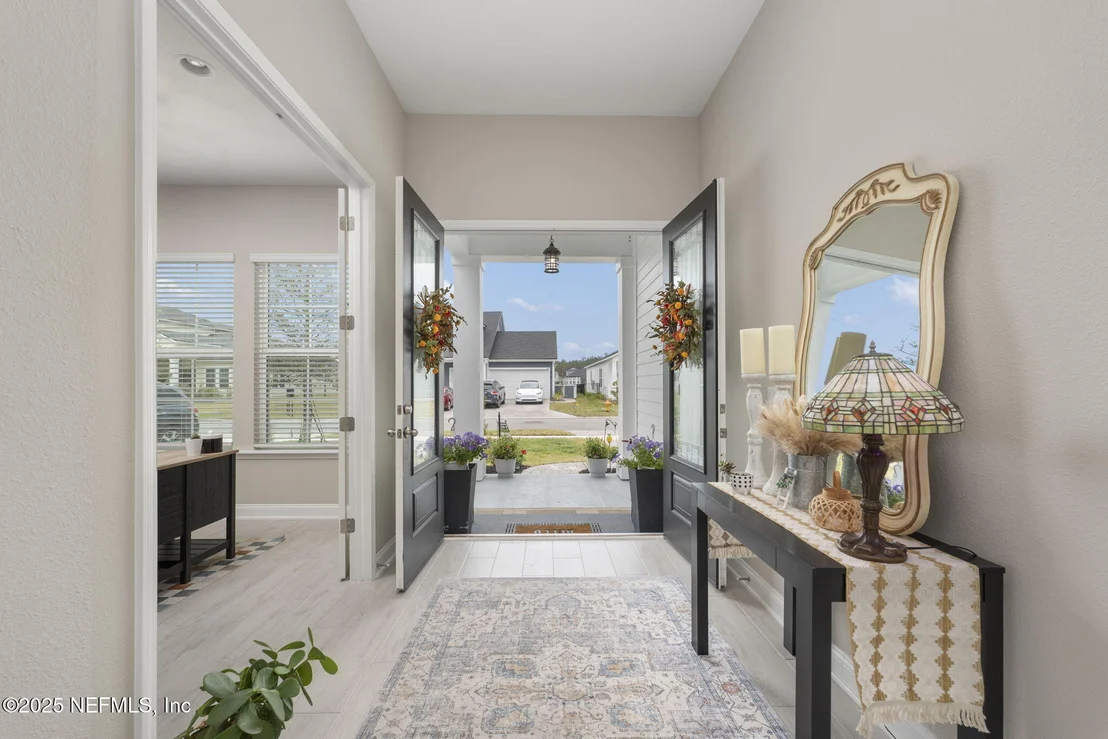 Photo of 264 HOLLY LANDING Way