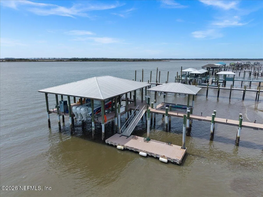 Photo of 9136 HECKSCHER Drive