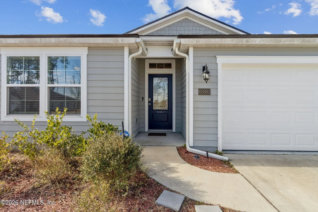 Photo of 65860 EDGEWATER Drive