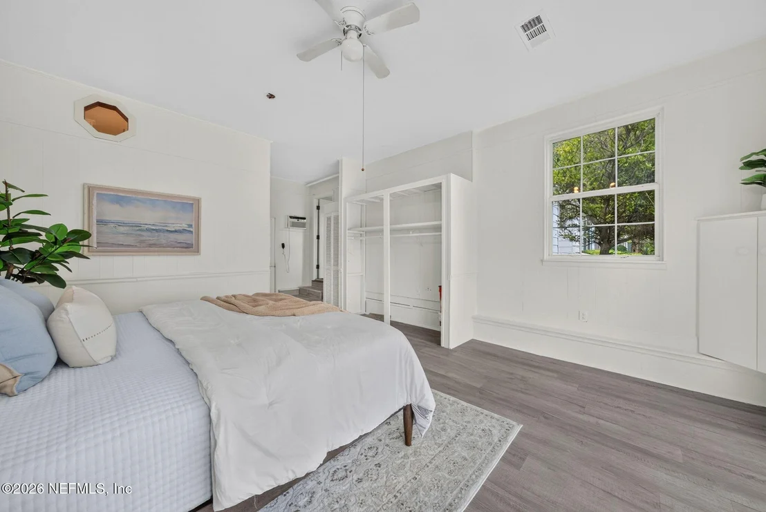 Photo of 18 OCEAN Avenue