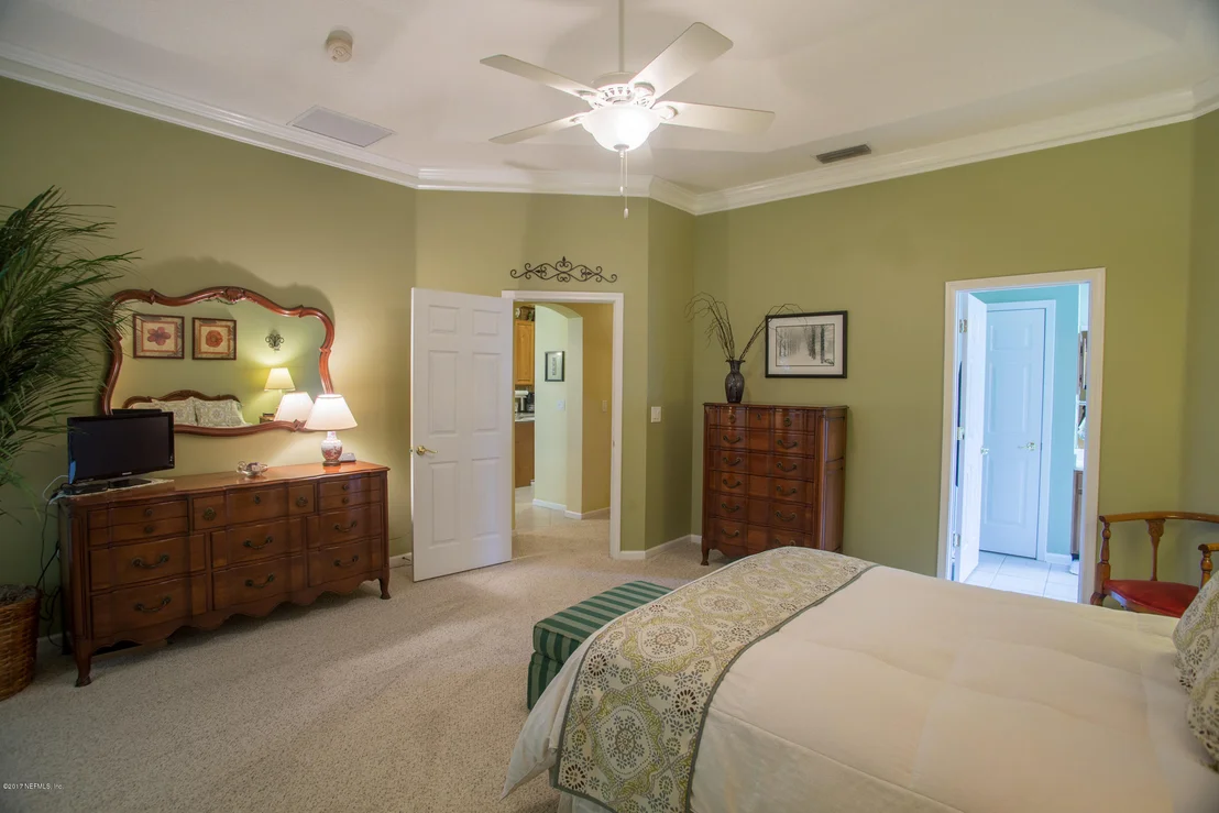 Photo of 4157 LONICERA Loop
