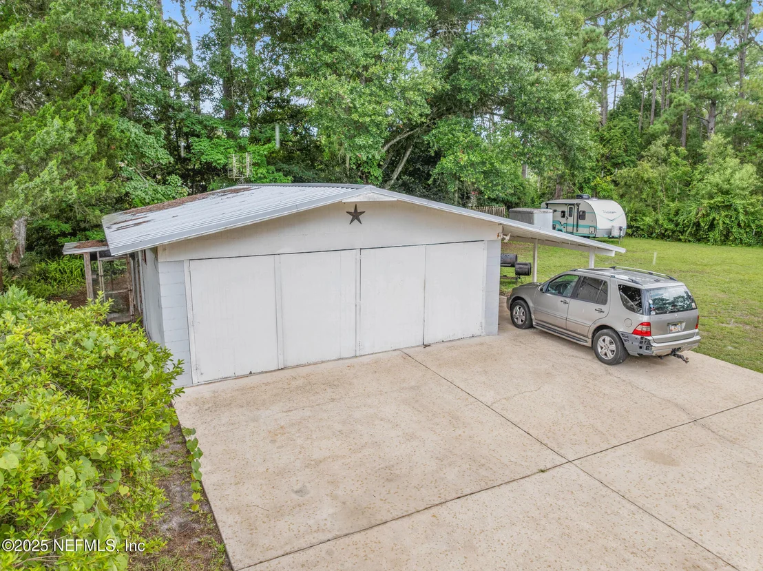 Photo of 120 STOKES LANDING Road