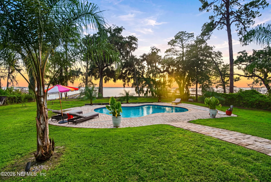 Photo of 120 RUSTIC OAKS Lane