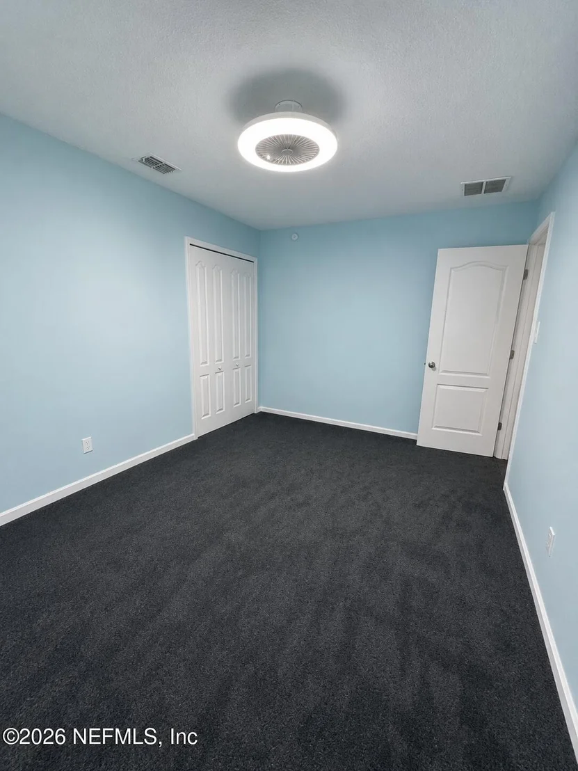 Photo of 423 SAMARA LAKES Parkway