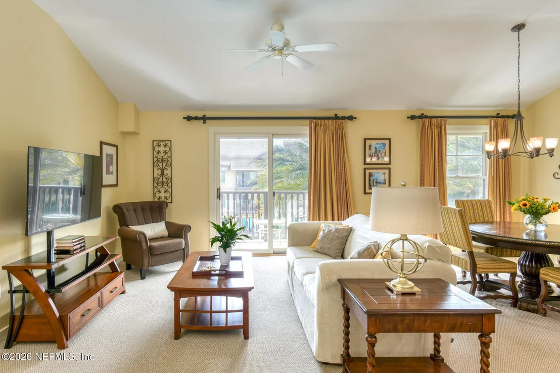 Photo of Unit 324 at 955 REGISTRY Boulevard