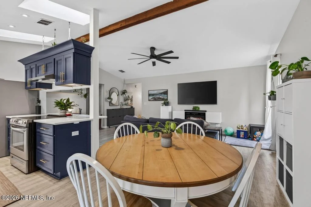 Photo of 12844 BEAUBIEN Road