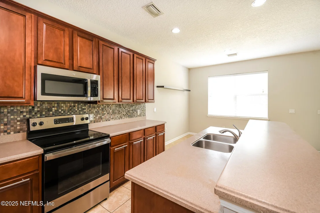 Photo of 8333 HIGHGATE Drive