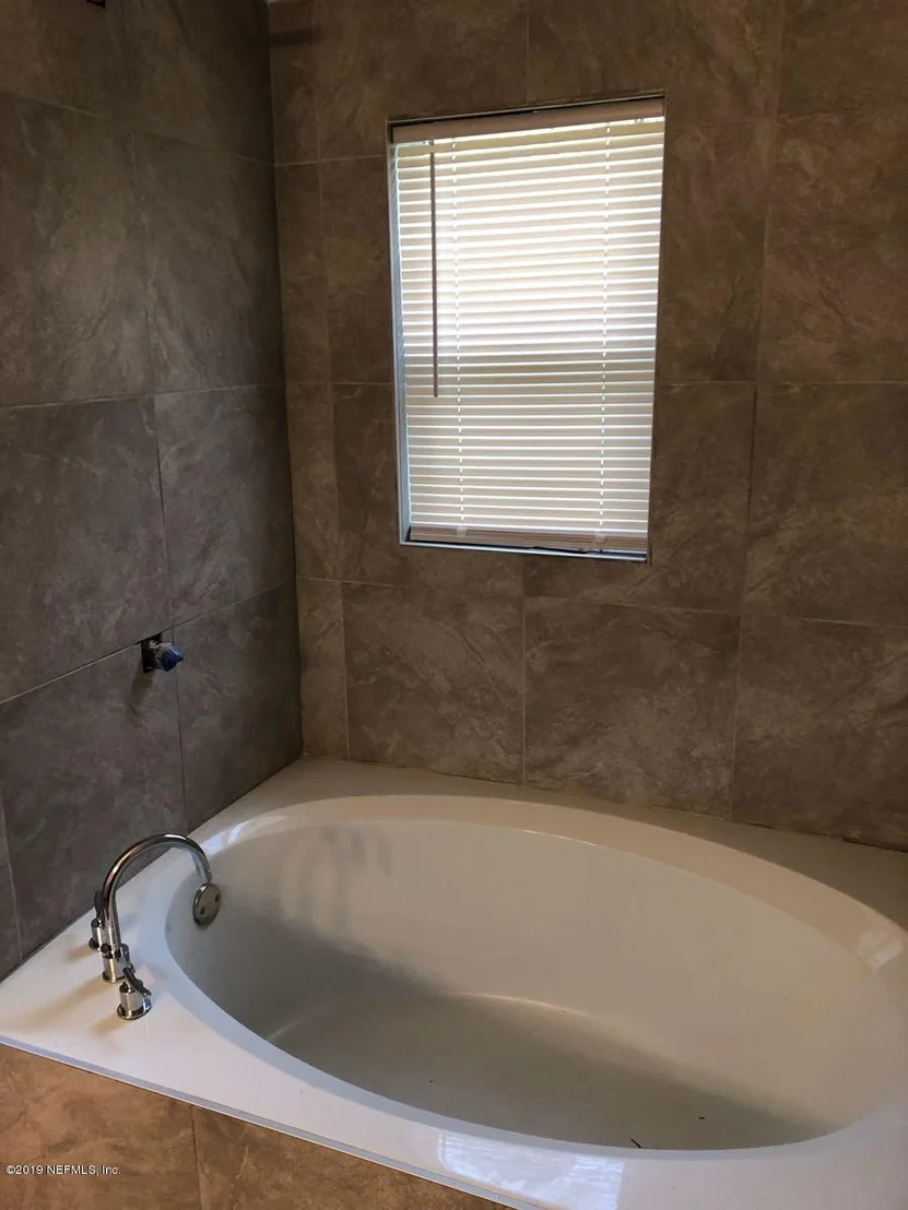 Photo of 7535 CANARY Road