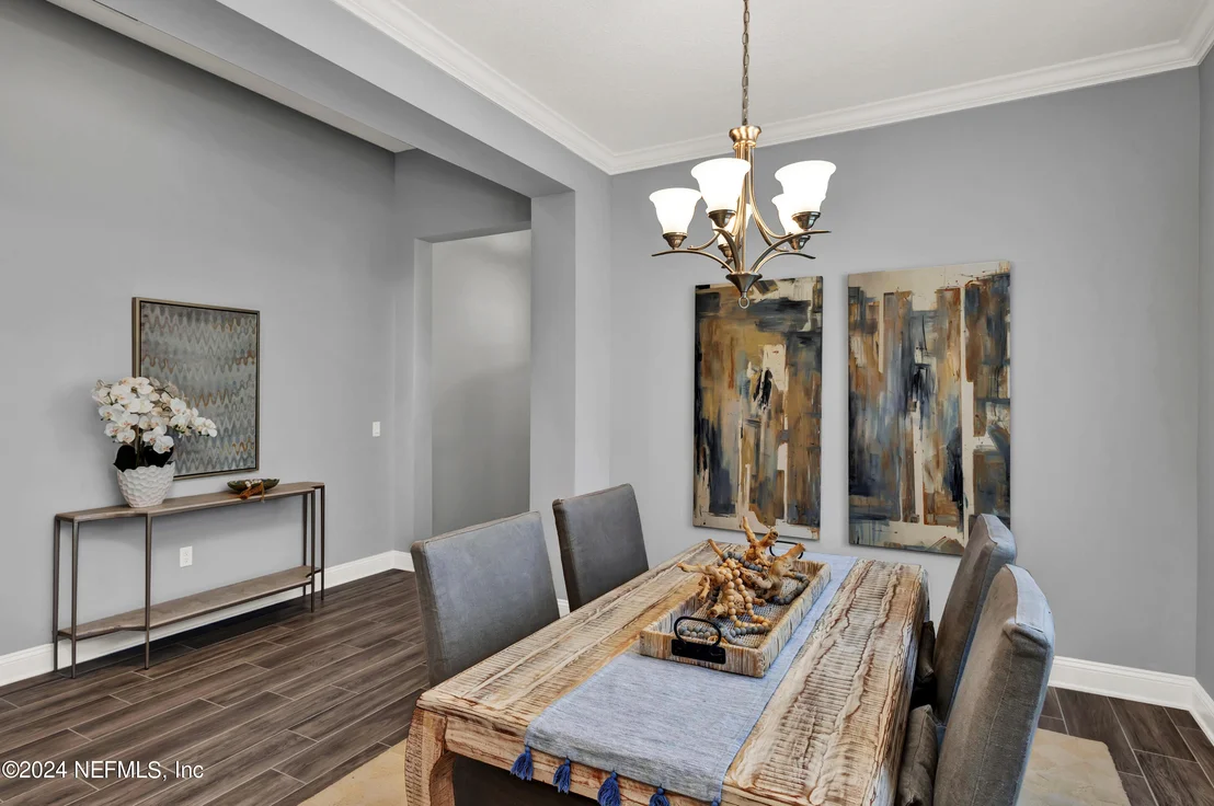 Photo of 10385 SILVERBROOK Trail