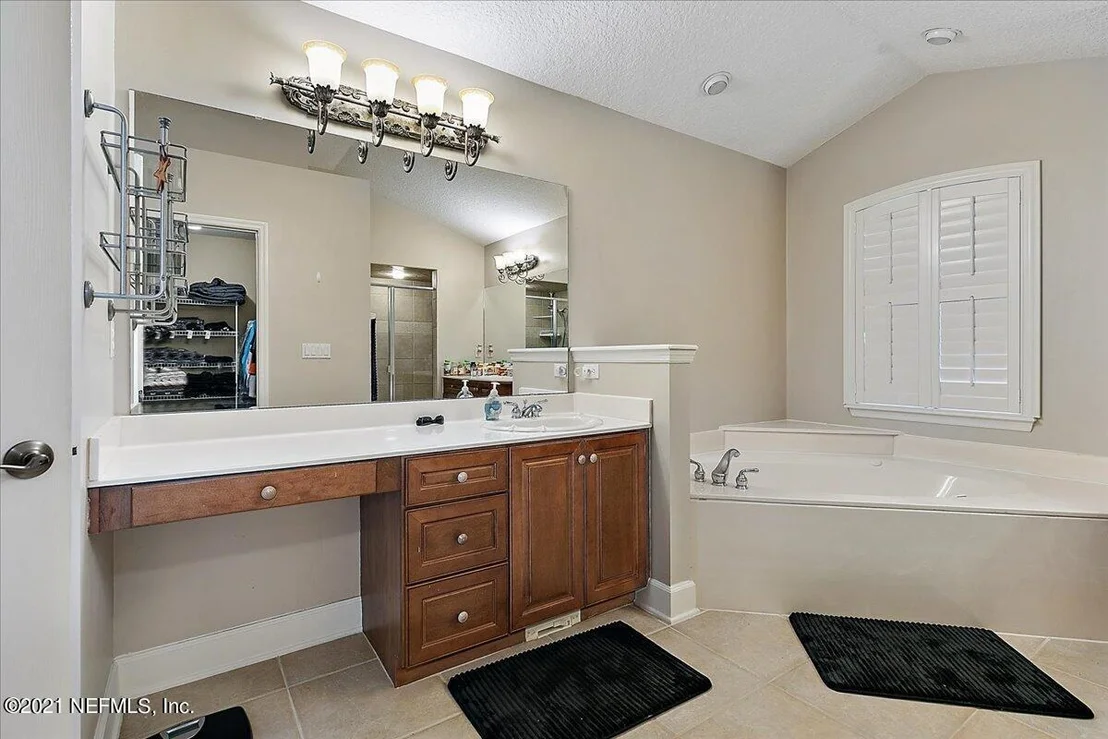 Photo of 3845 PADDINGTON Place