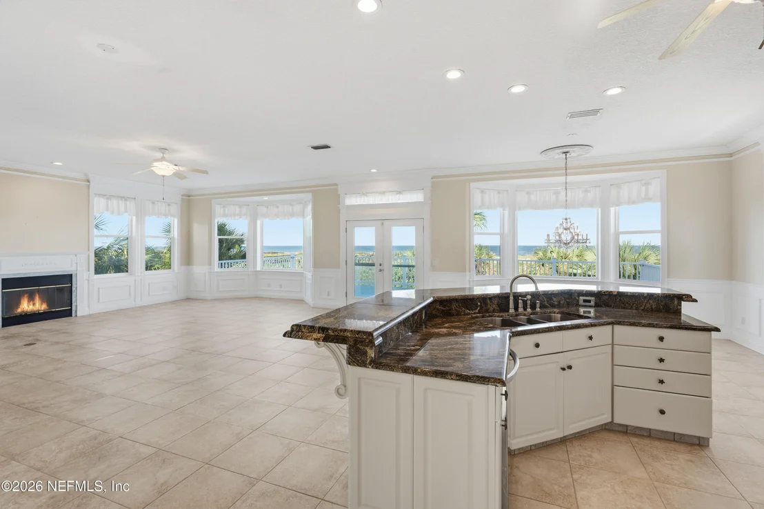 Photo of 5042 ATLANTIC