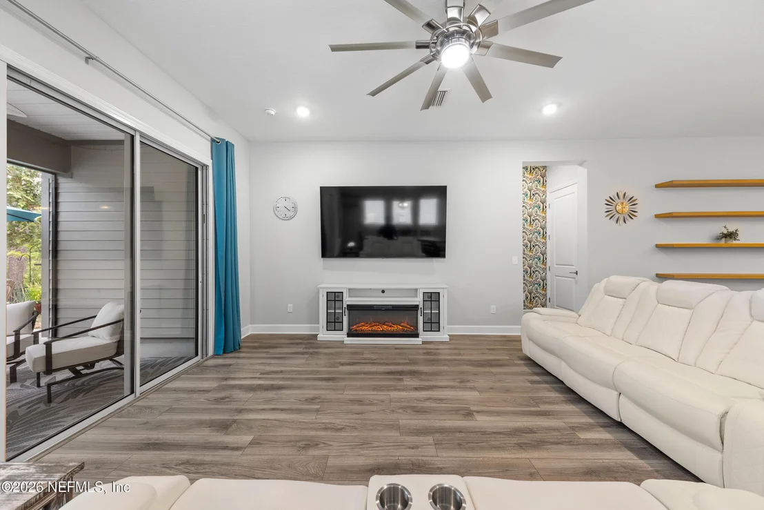 Photo of 152 CONSTITUTION Drive