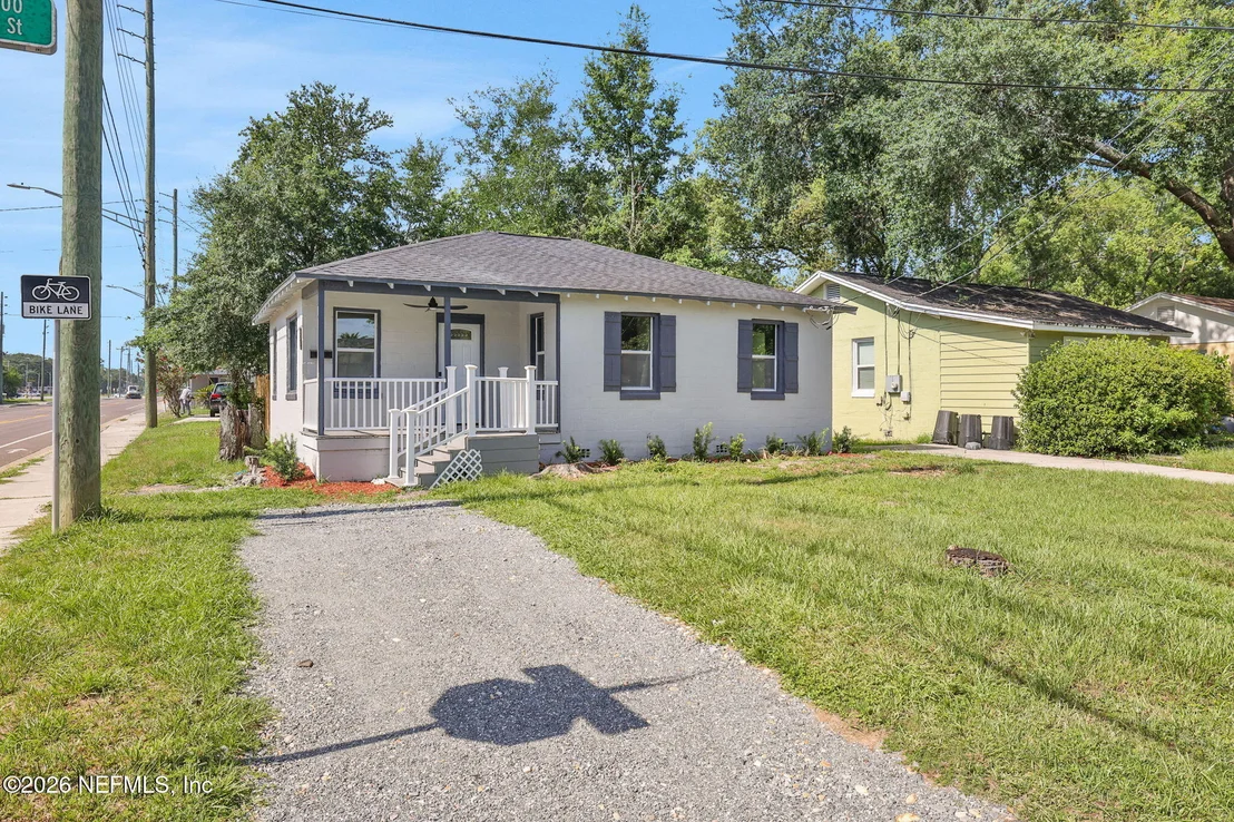 Photo of 3002 MYRA Street