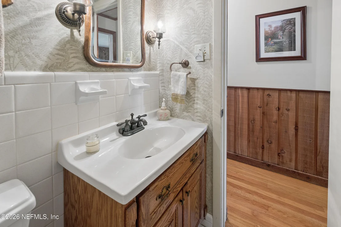 Photo of 1191 JOHNS Drive