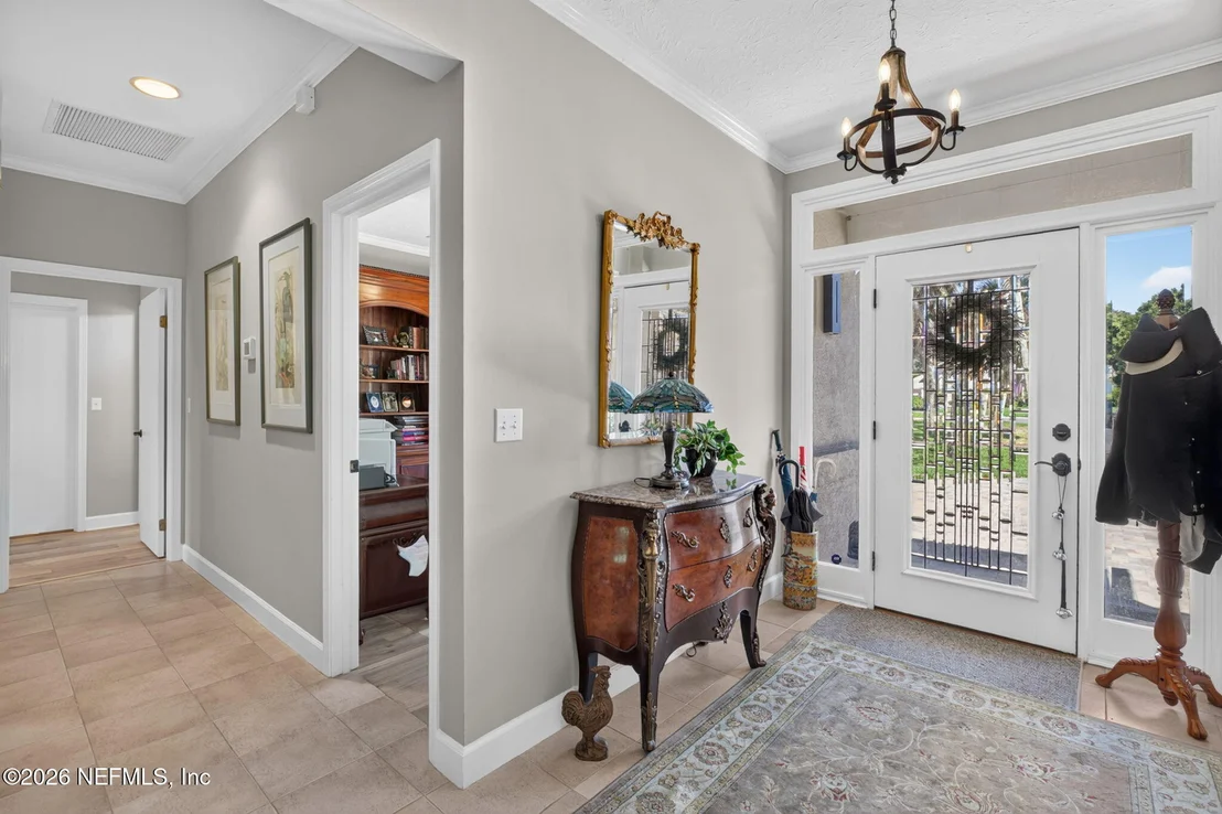 Photo of 2206 LAUGHING GULL Circle