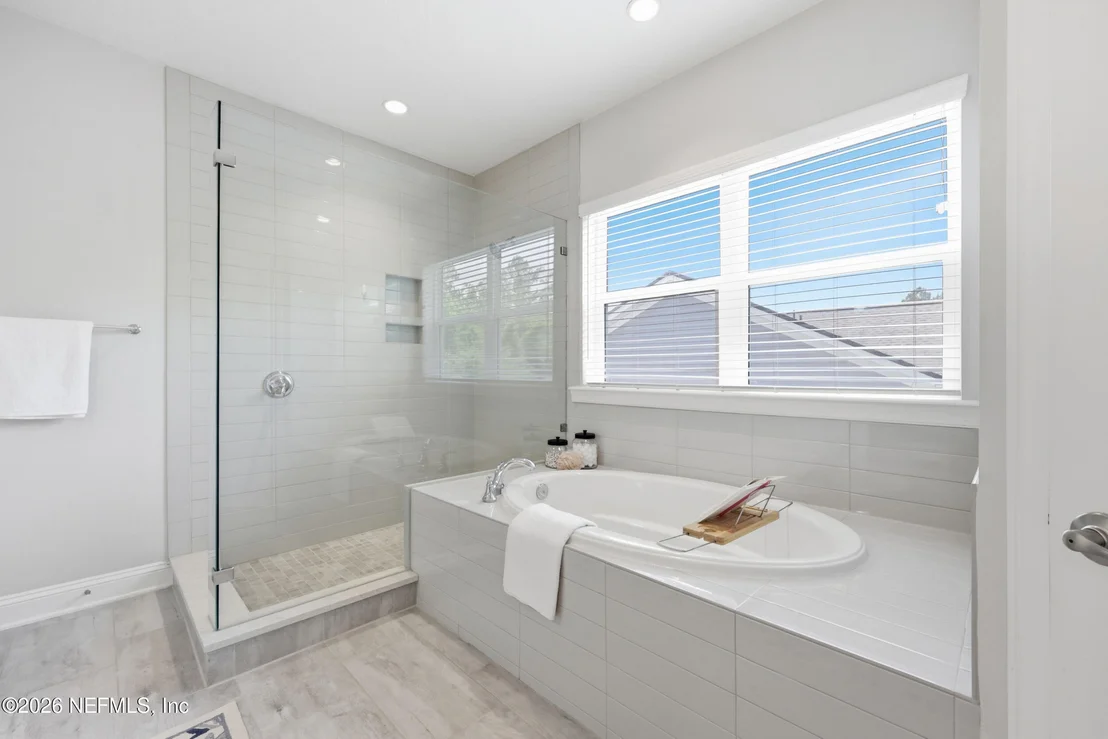 Photo of 275 FRESHWATER Drive