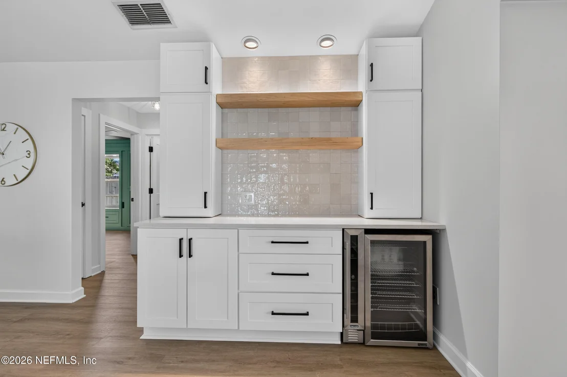 Photo of 12151 SUNCHASE Drive