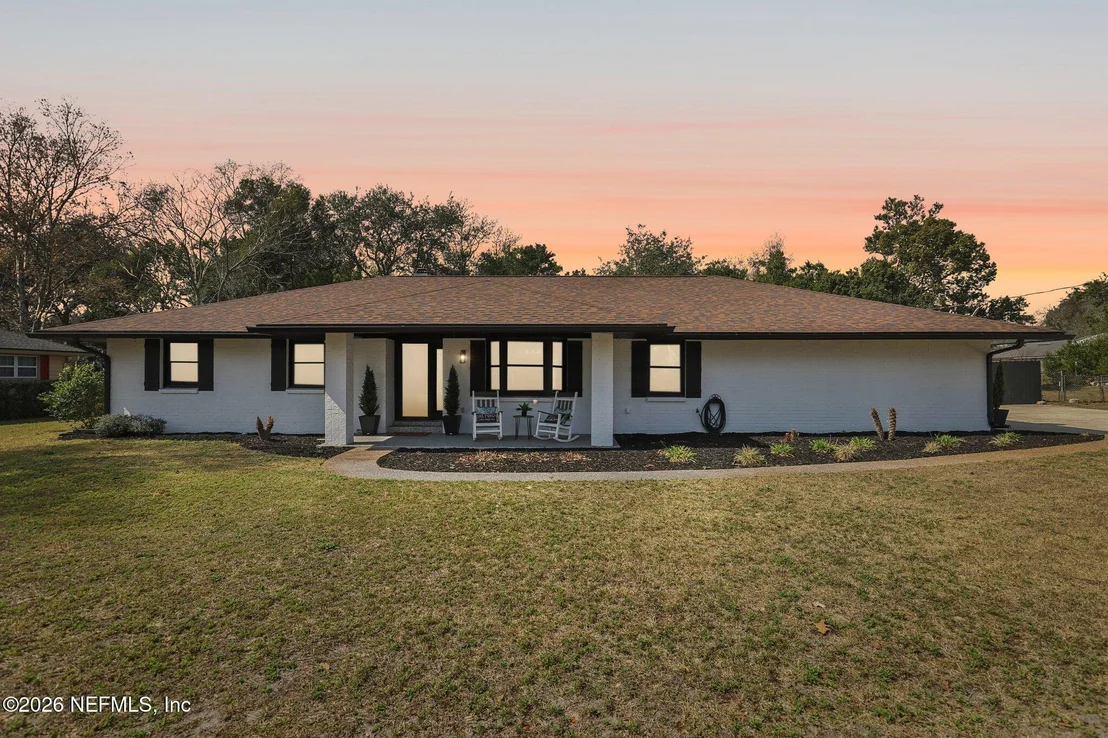 Photo of 12670 AGATITE Road