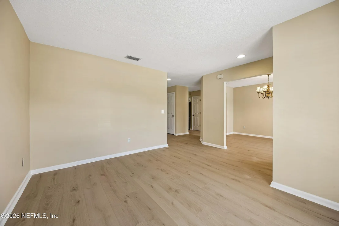 Photo of 12929 DEEP RIVER Way