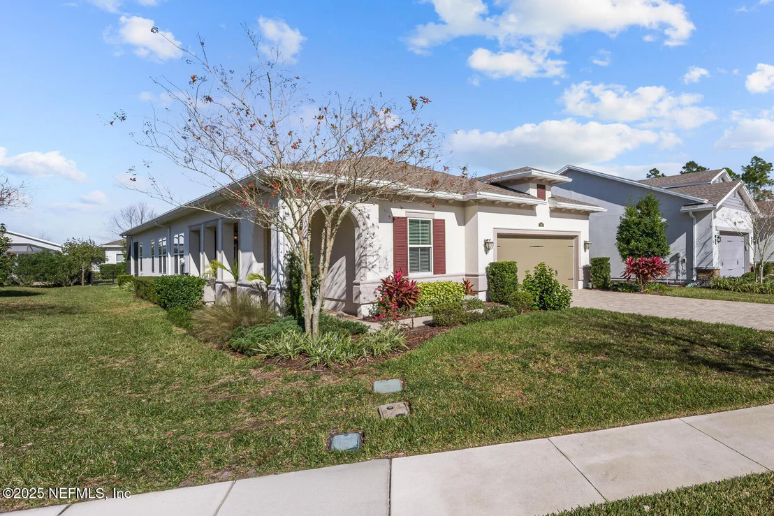 Photo of 191 WHEELWRIGHT Lane